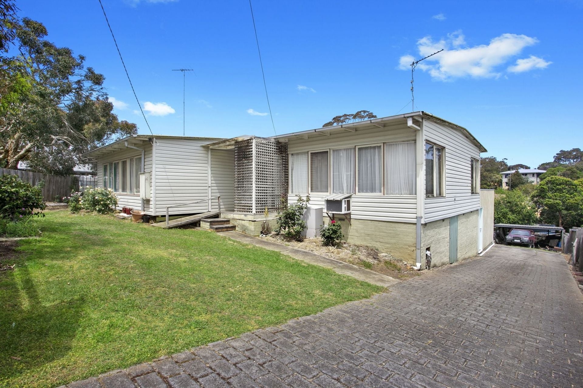8 Madeley Street Ocean Grove VIC, Ocean Grove - Thumbnail 5