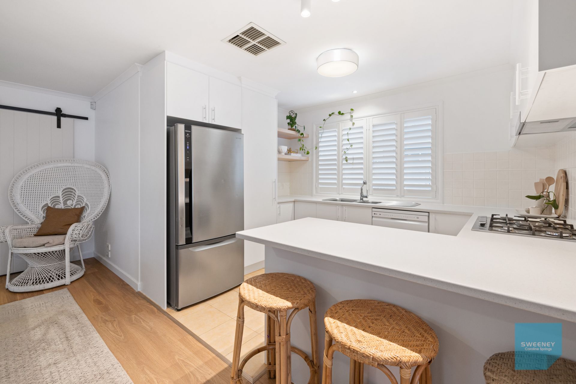 14 Tamborine Way, Caroline Springs - Thumbnail 5