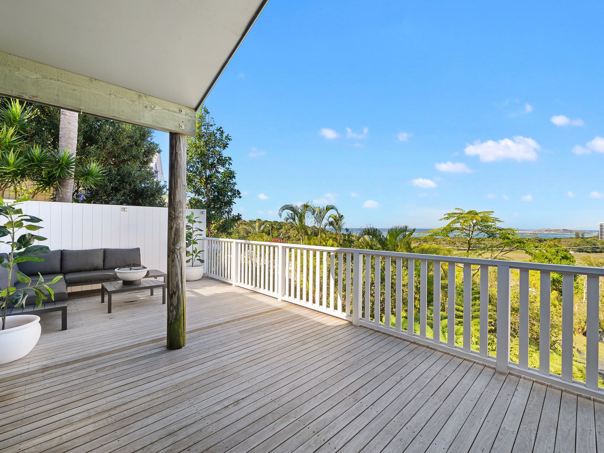 For Sale 67 Manning Avenue Coffs Harbour , NSW