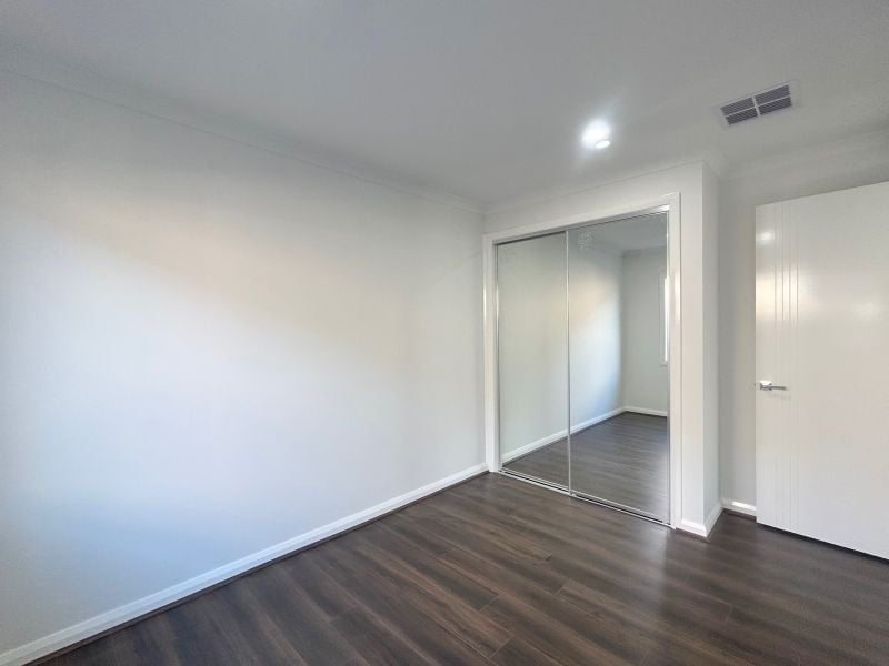 14 Madura Promenade, Mickleham