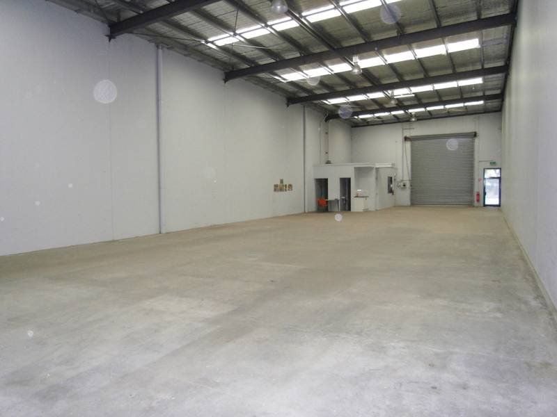 AFFORDABLE WAREHOUSE WITH OFFICE!