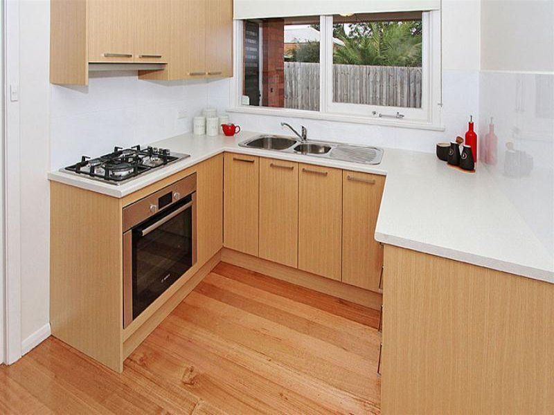 Modern Attractive Unit!