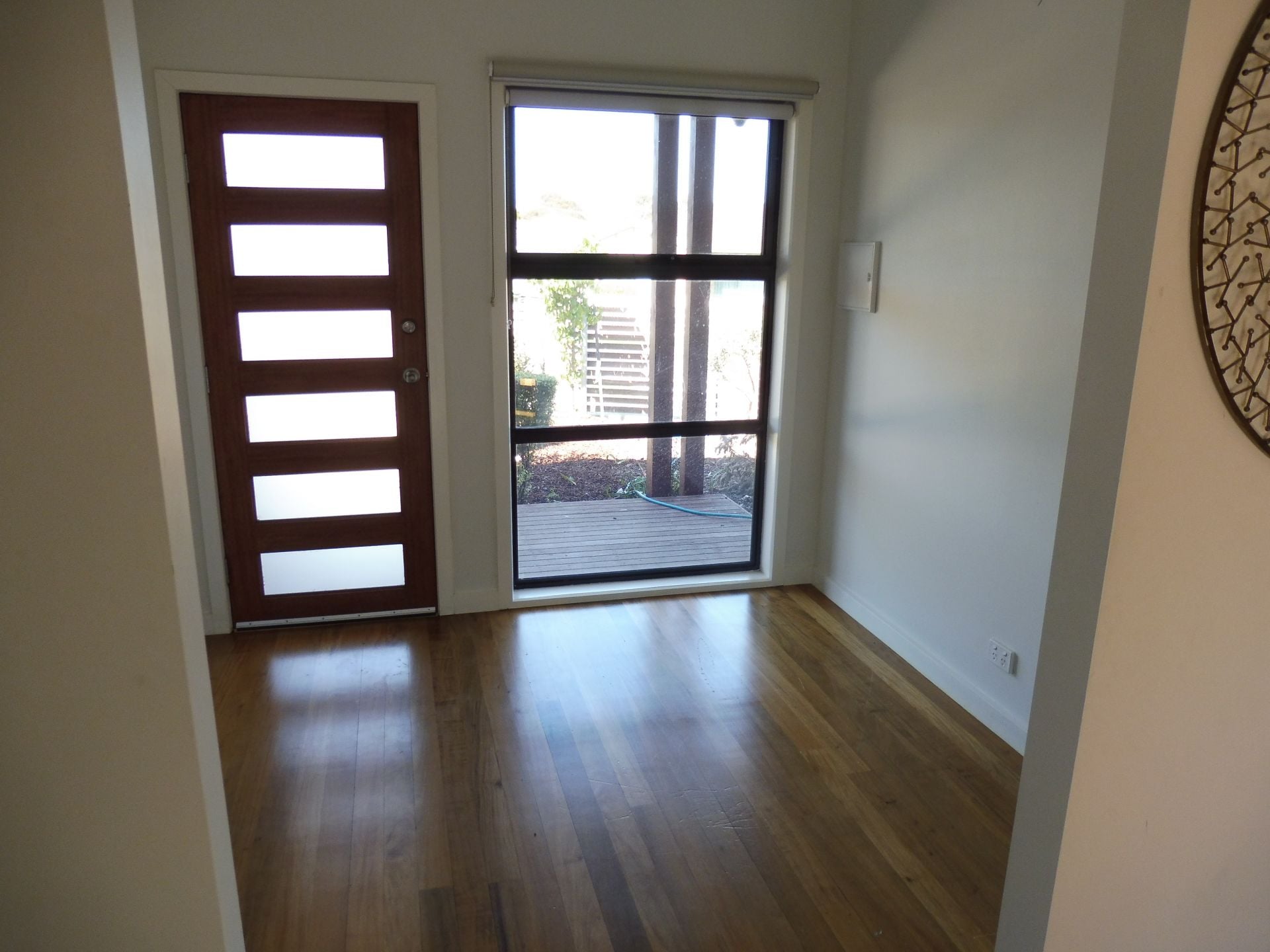 PRIME LOCATION & CLOSE TO ALL AMENITIES