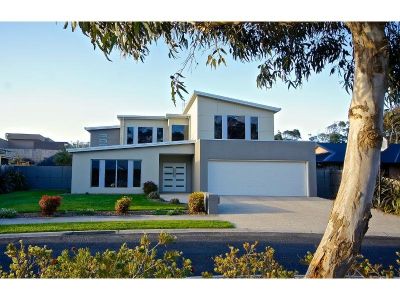 6 Whitegum Way, TURNERS BEACH, Turners Beach - Thumbnail 2