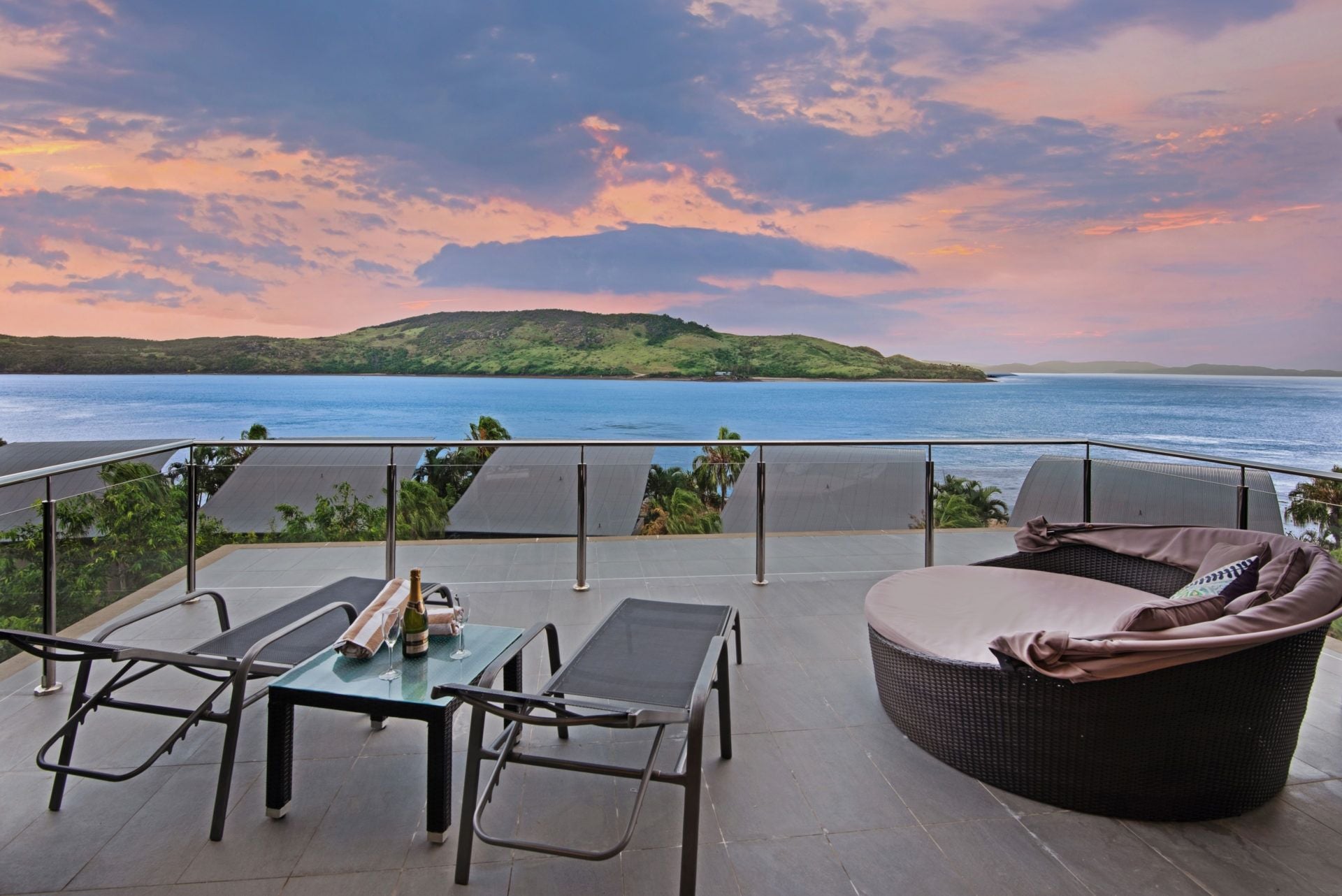 Yacht Club Villa 33/23 Front Street, Hamilton Island Hamilton Island