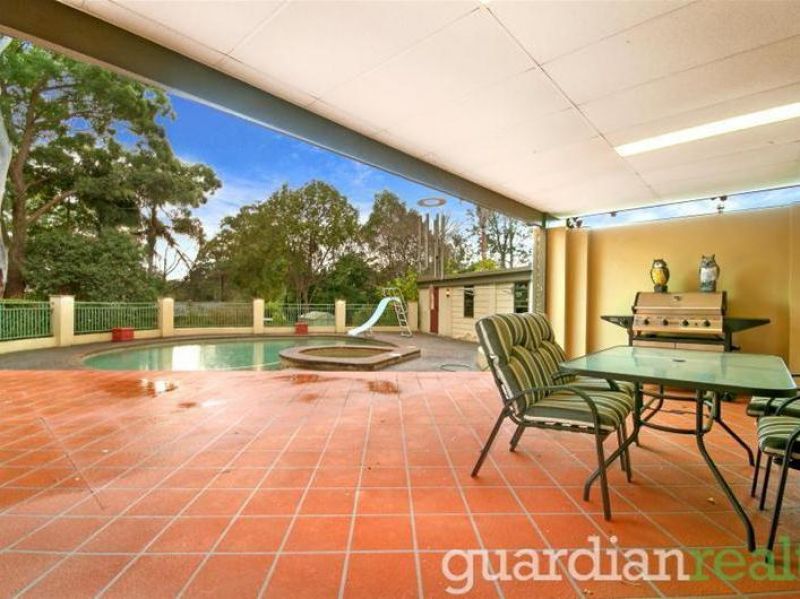 5 Southleigh Avenue CASTLE HILL NSW, Castle Hill - Thumbnail 4