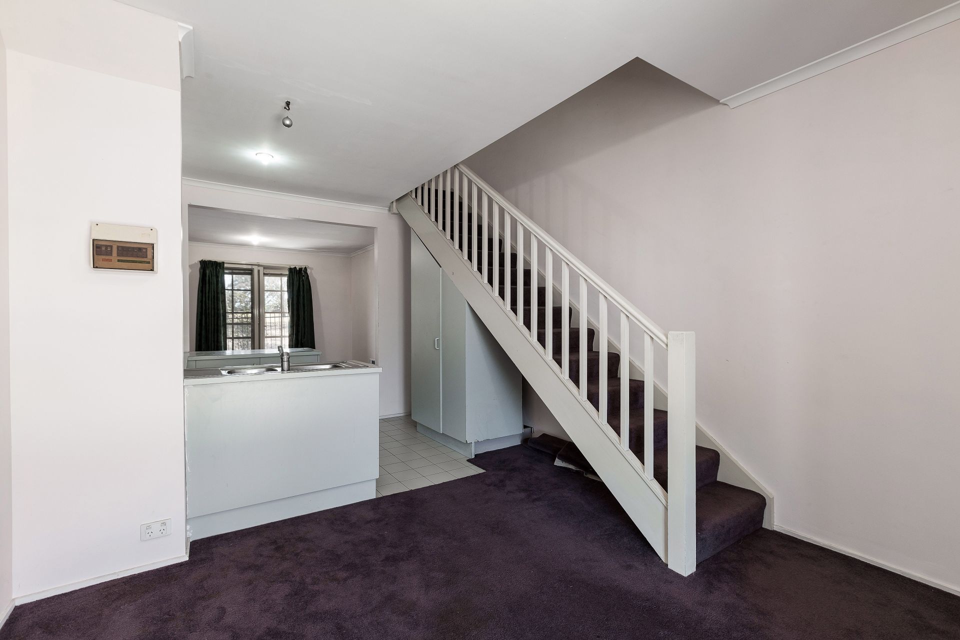 33/2-4 Ballarat Road, Footscray - Thumbnail 3