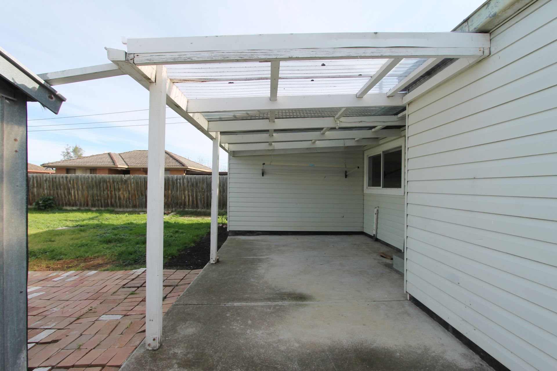 AFFORDABLE FAMILY HOME !!!