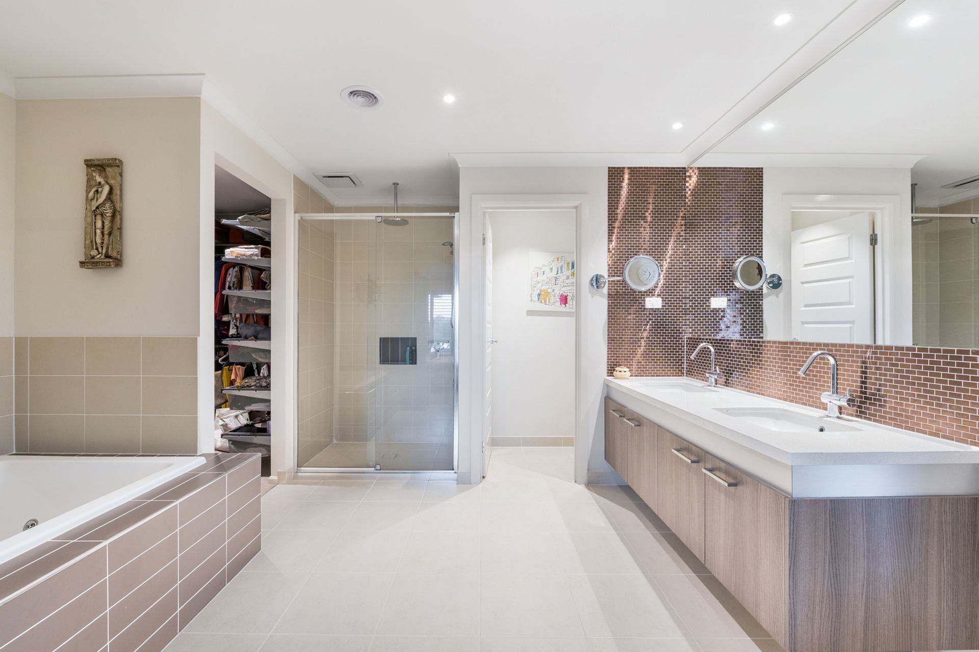 51 Galilee Drive, Sandhurst OBrien Real Estate