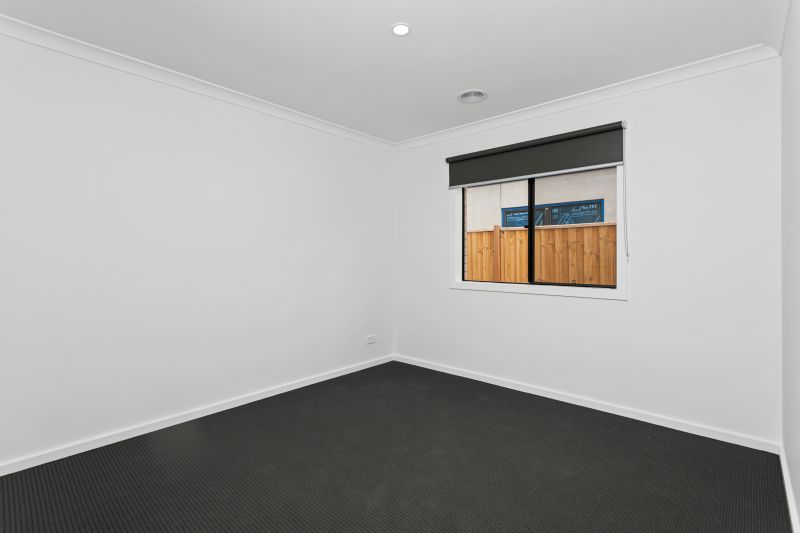 74 Wollahra Rise, Wyndham Vale