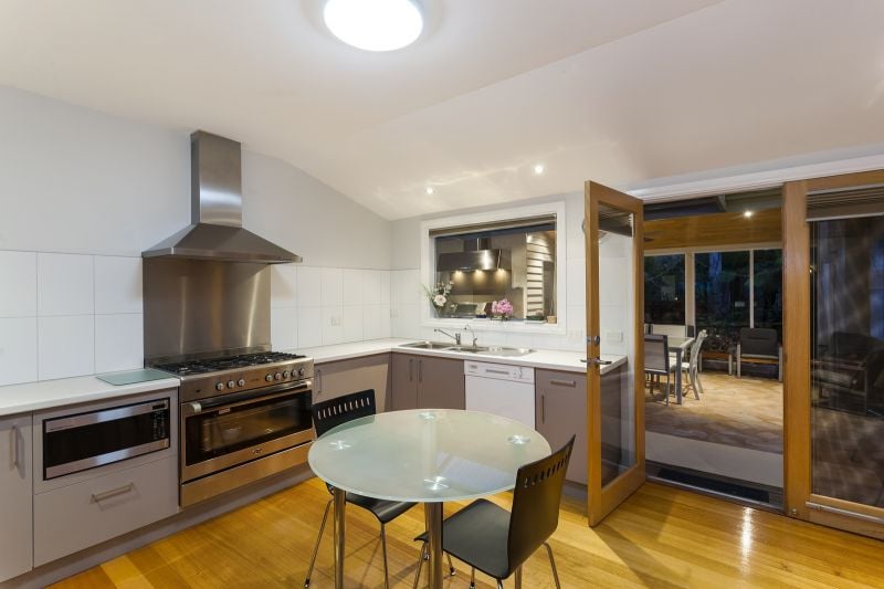 34 Wallington Road (Cnr The Parade) Ocean Grove VIC, Ocean Grove - Thumbnail 7