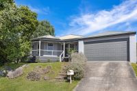 2 Woolmer Court, Frankston South VIC