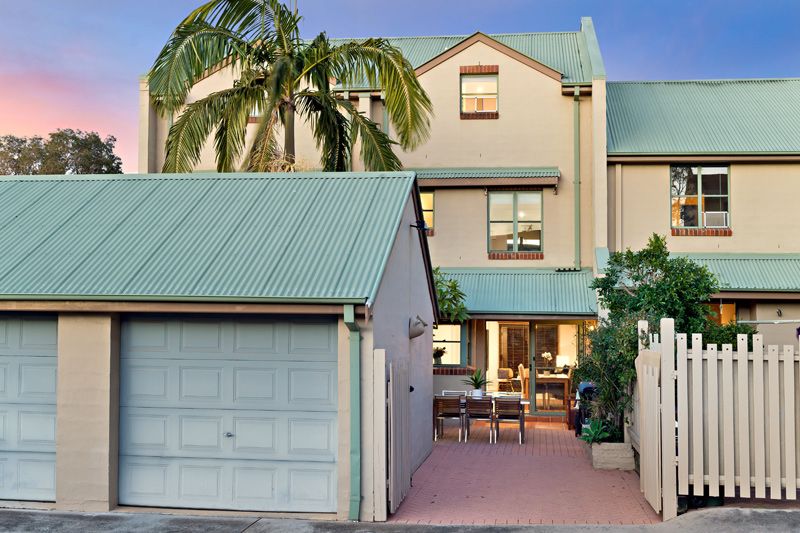 Sold - Torrens Title Tri-Level Terrace