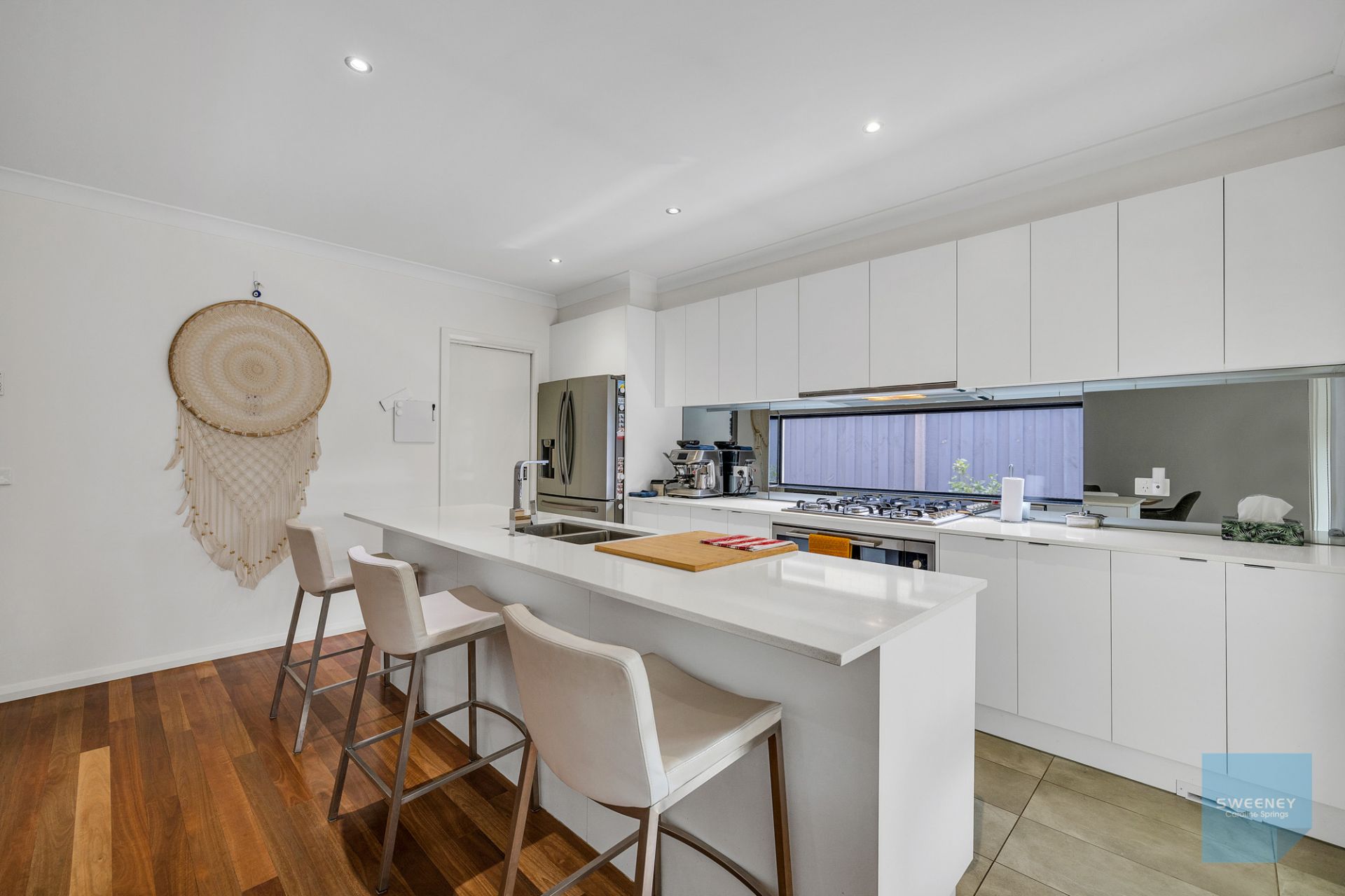 7 Twain Way, Fraser Rise - Thumbnail 3