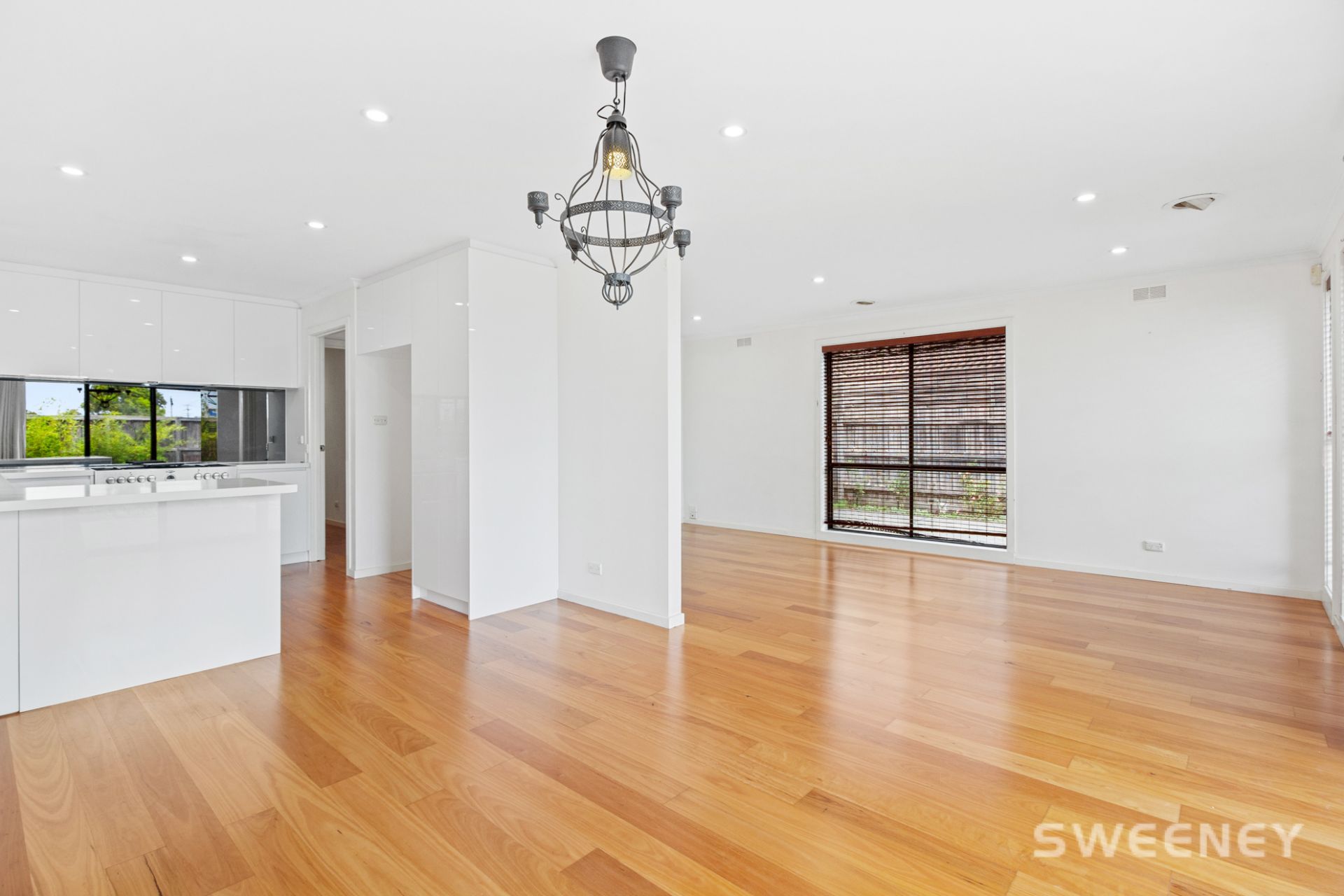 317 Queen Street, Altona Meadows - Thumbnail 4