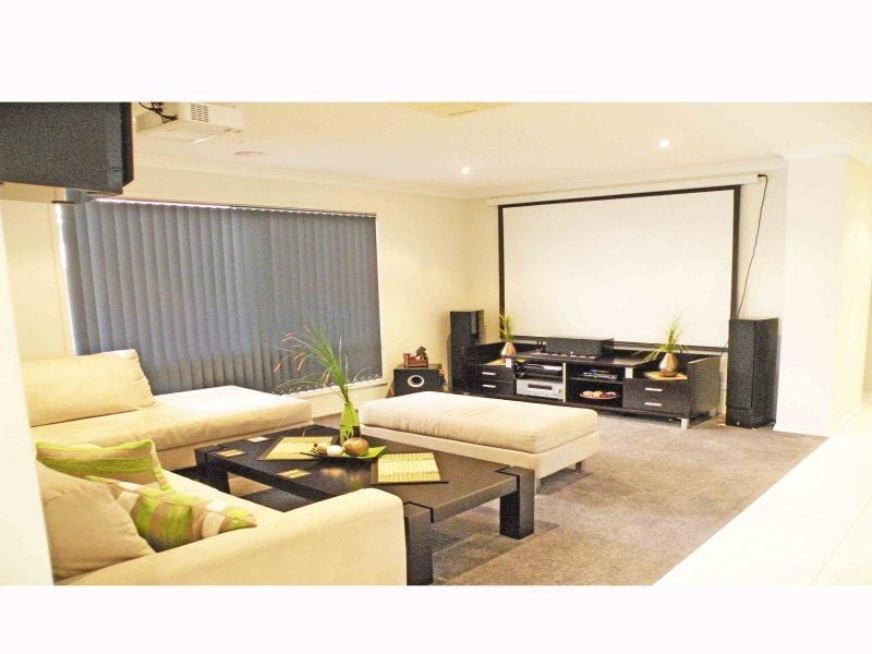 28 Chandler Drive SOUTH MORANG, South Morang - Thumbnail 4