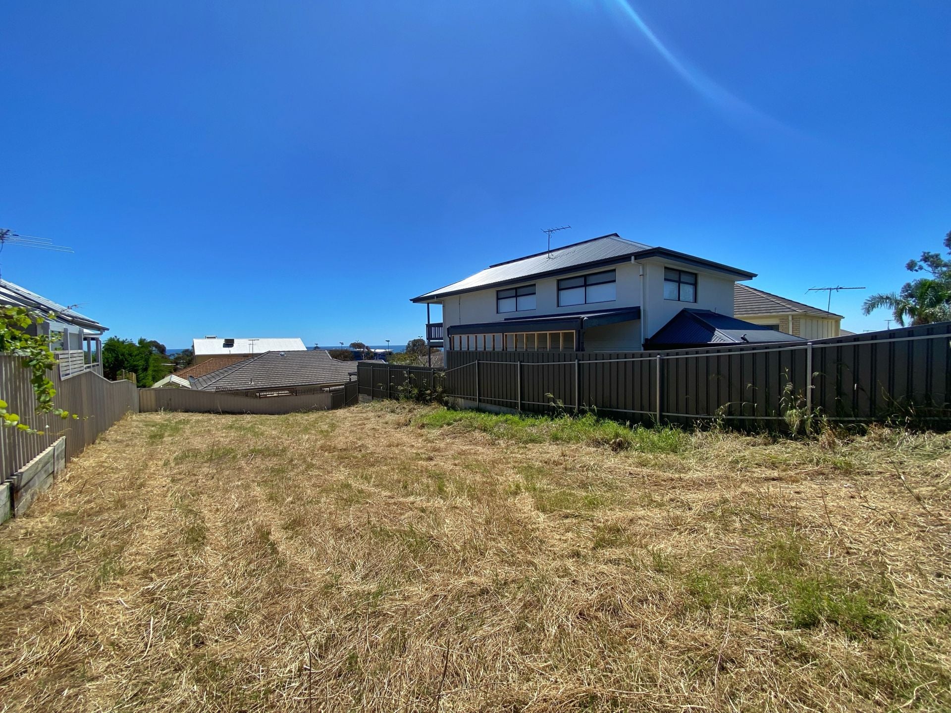 5 Lucy May Drive, Seacliff - Thumbnail 2