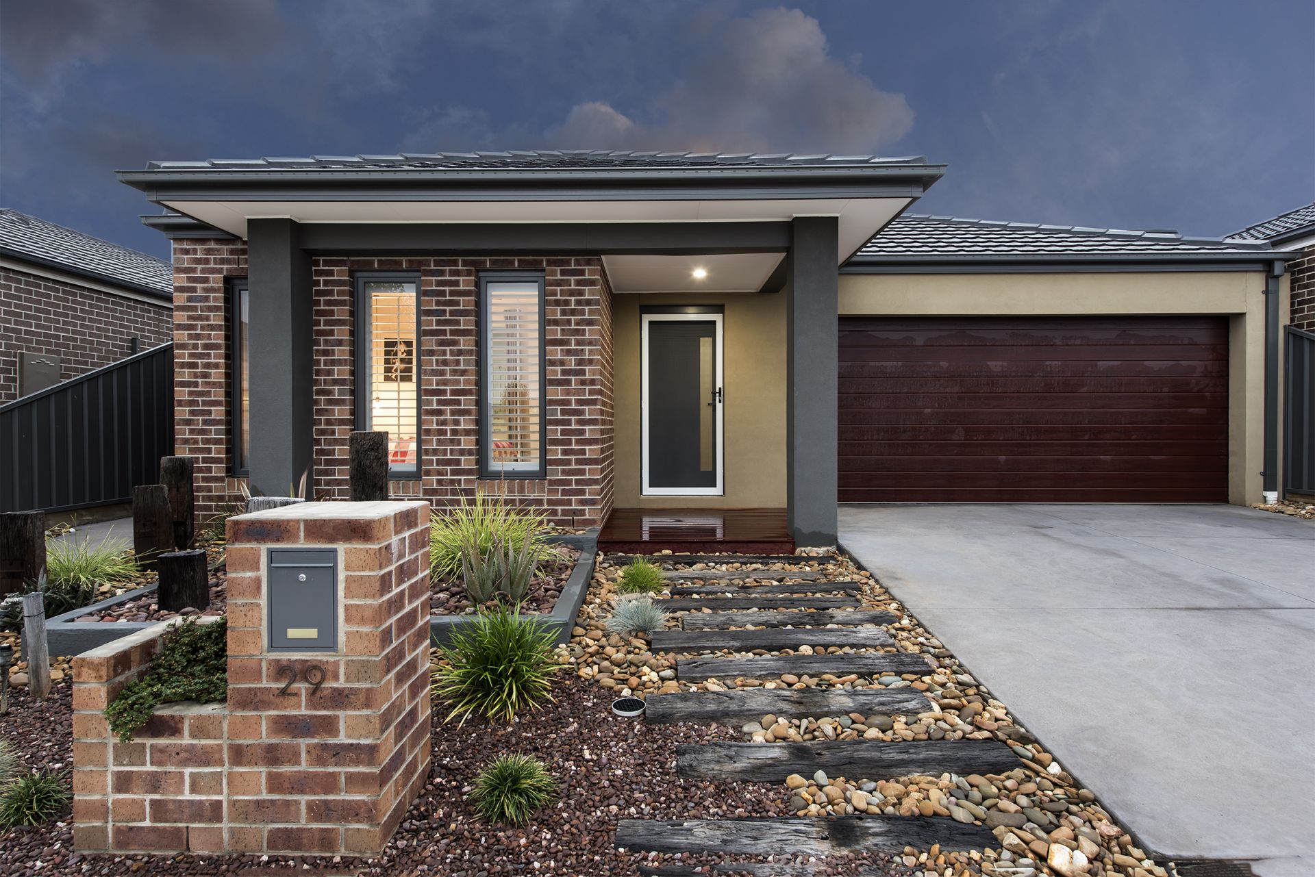 29 Quadrant Drive, Fraser Rise - Thumbnail 2
