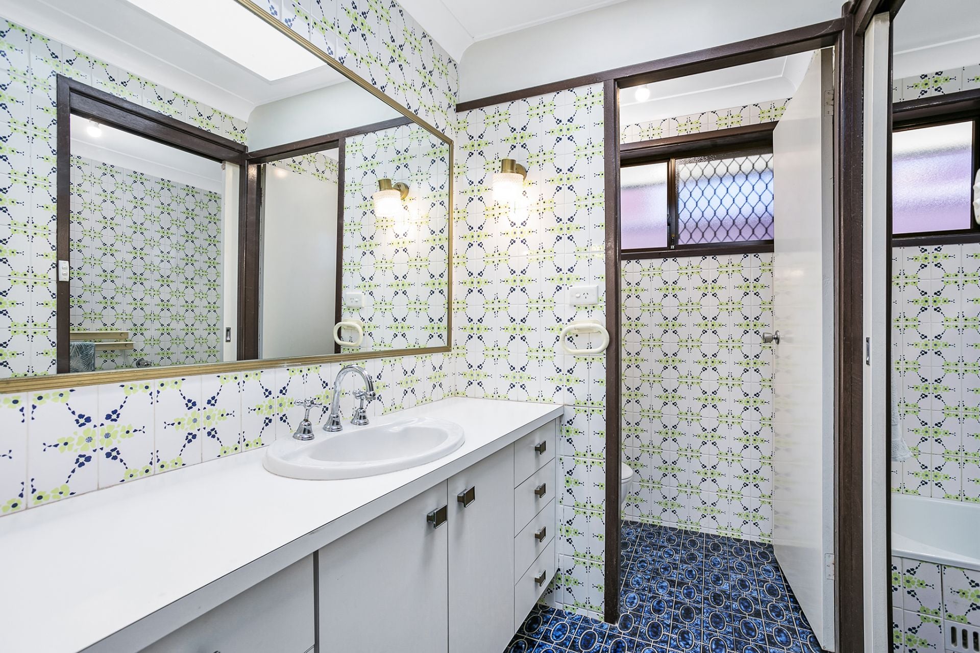 409 The Boulevarde Kirrawee NSW, Kirrawee - Thumbnail 6