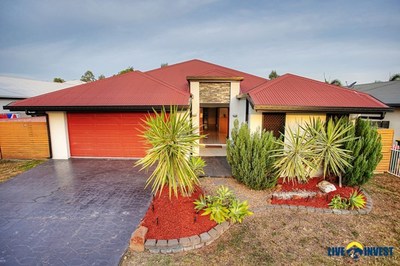 A LOVELY FAMILY HOME OFFERING A QUIET LOCATION- IDEAL FOR THE OWNER OCCUPIER OR INVESTOR!! 