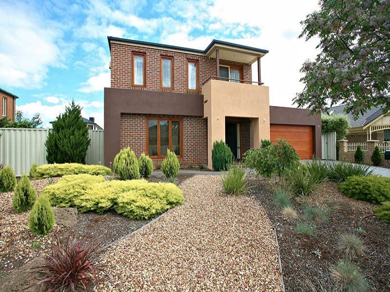 1 Tyrell Walk, Caroline Springs - Thumbnail 2