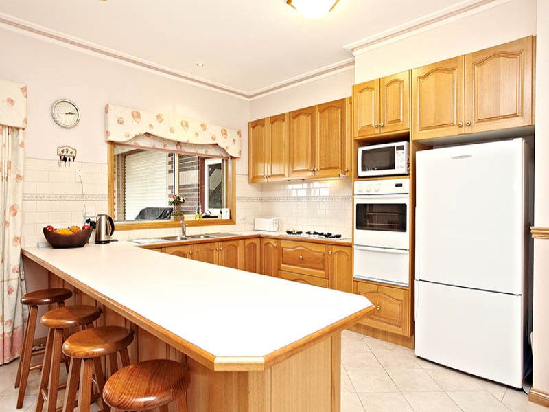 10 Blackwood Walk SOUTH MORANG, South Morang - Thumbnail 6
