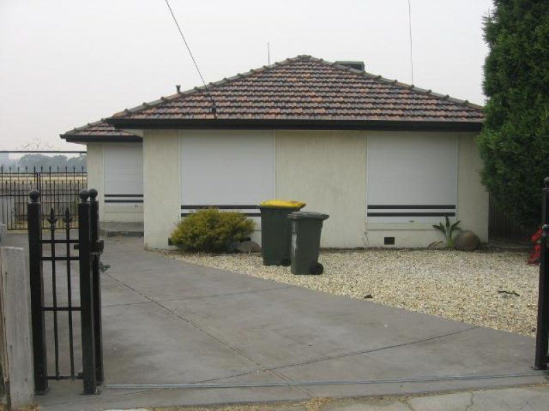 114 Casey Drive, Lalor
