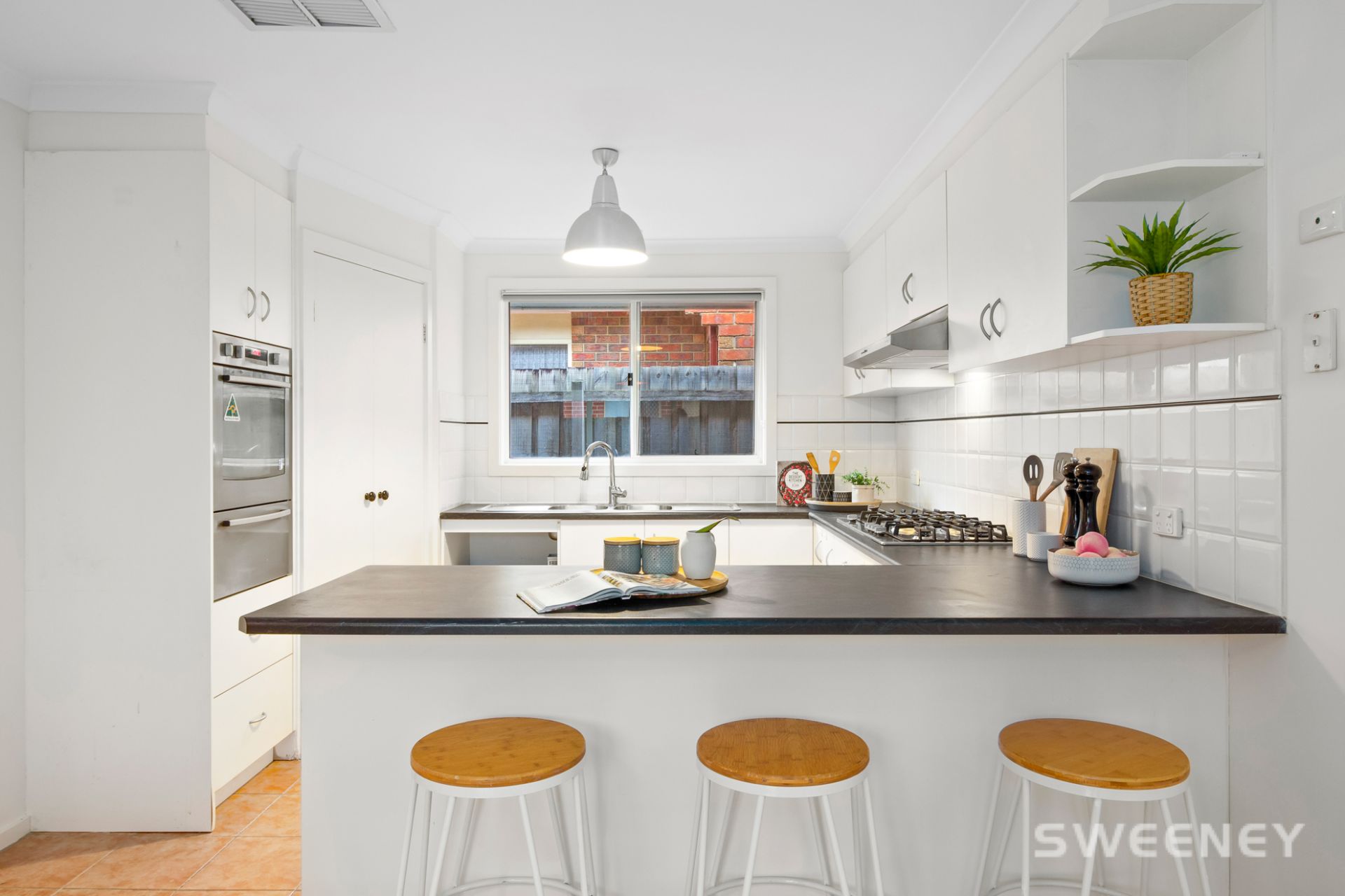 10 Canny Court, Altona Meadows - Thumbnail 3