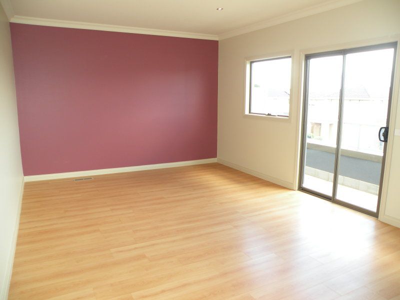 15 Cobb Street SOUTH MORANG, South Morang - Thumbnail 5