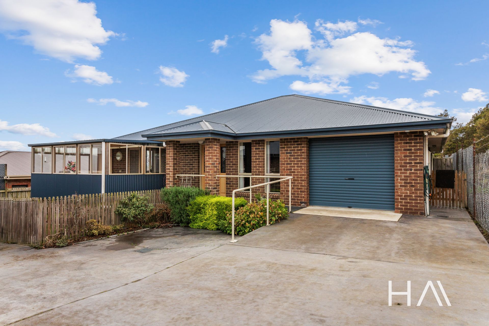 2/5 Buell Drive Prospect Vale, Prospect Vale - Thumbnail 2