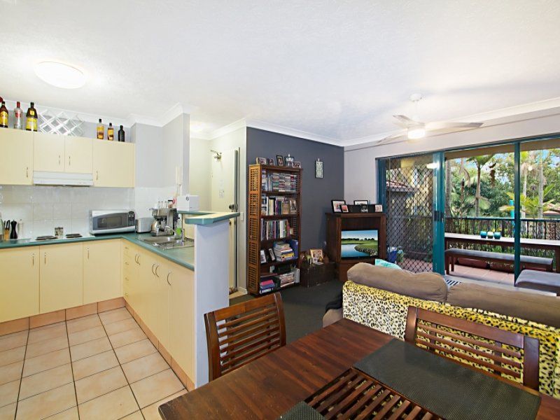 7/27-29 Dutton Street COOLANGATTA QLD, Coolangatta - Thumbnail 4
