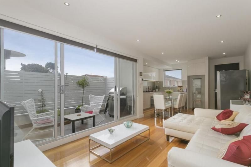 104/462 Hawthorn Road, Caulfield South - Thumbnail 3