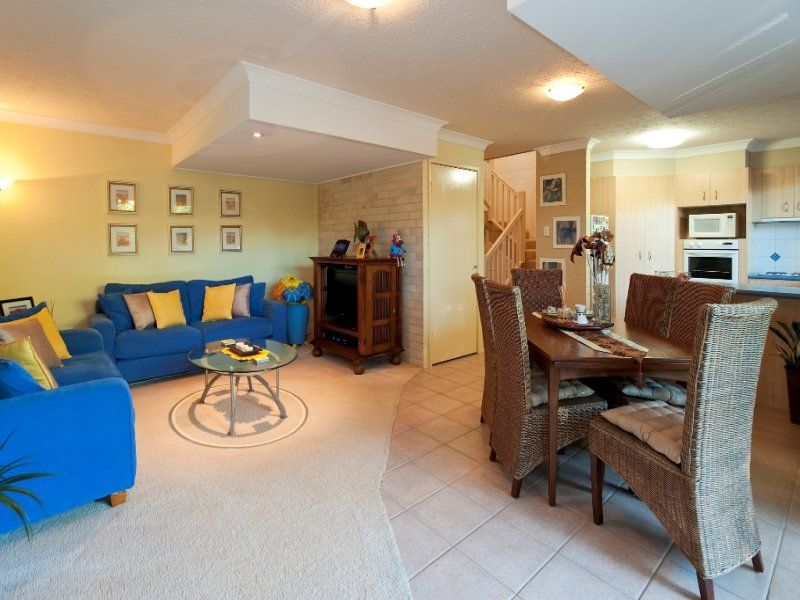 1/126 Broadwater Avenue 'Broadwater Gardens' MAROOCHYDORE QLD, Maroochydore - Thumbnail 4