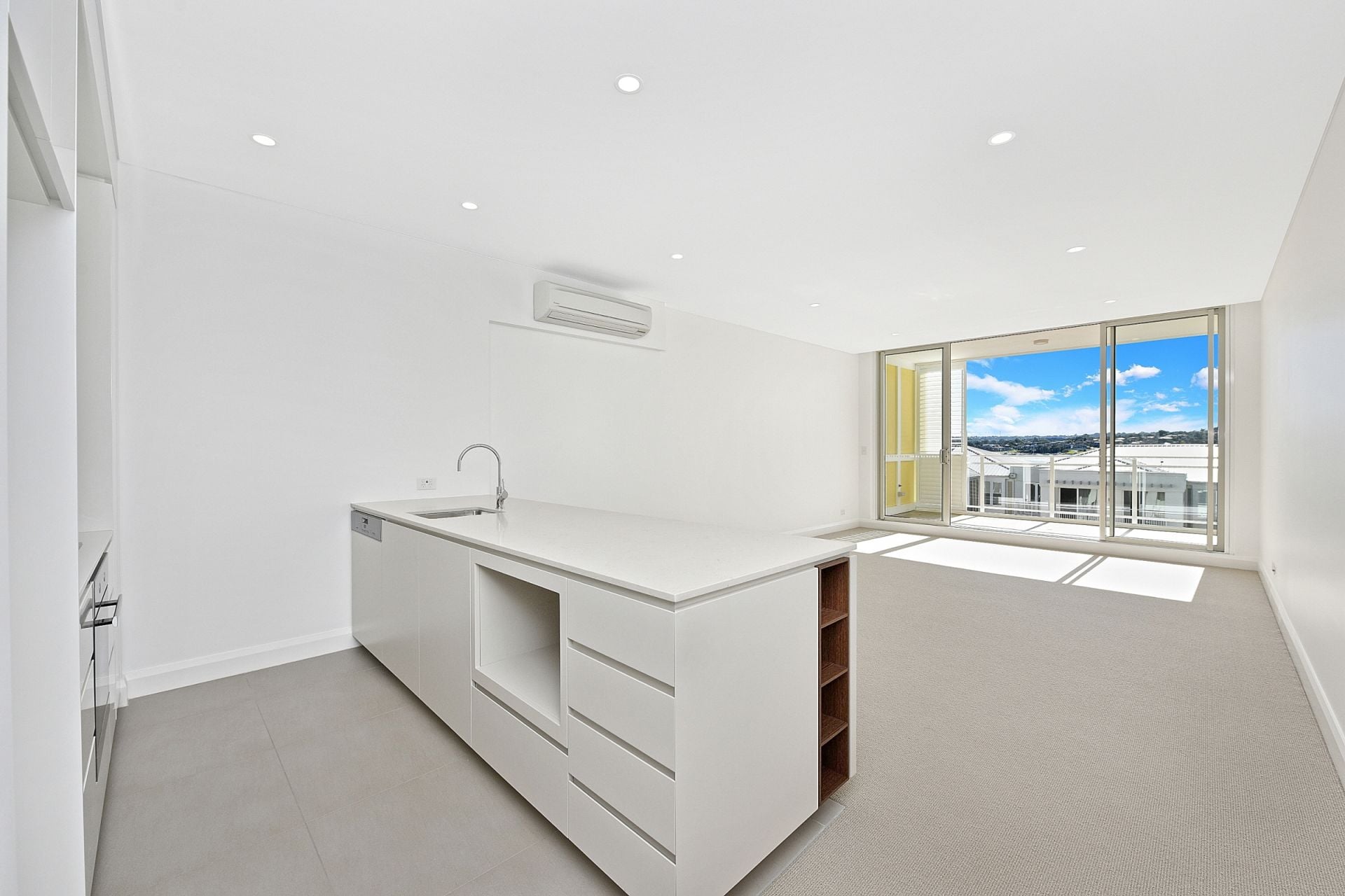 310/50 Peninsula Drive Breakfast Point NSW, Breakfast Point - Thumbnail 2