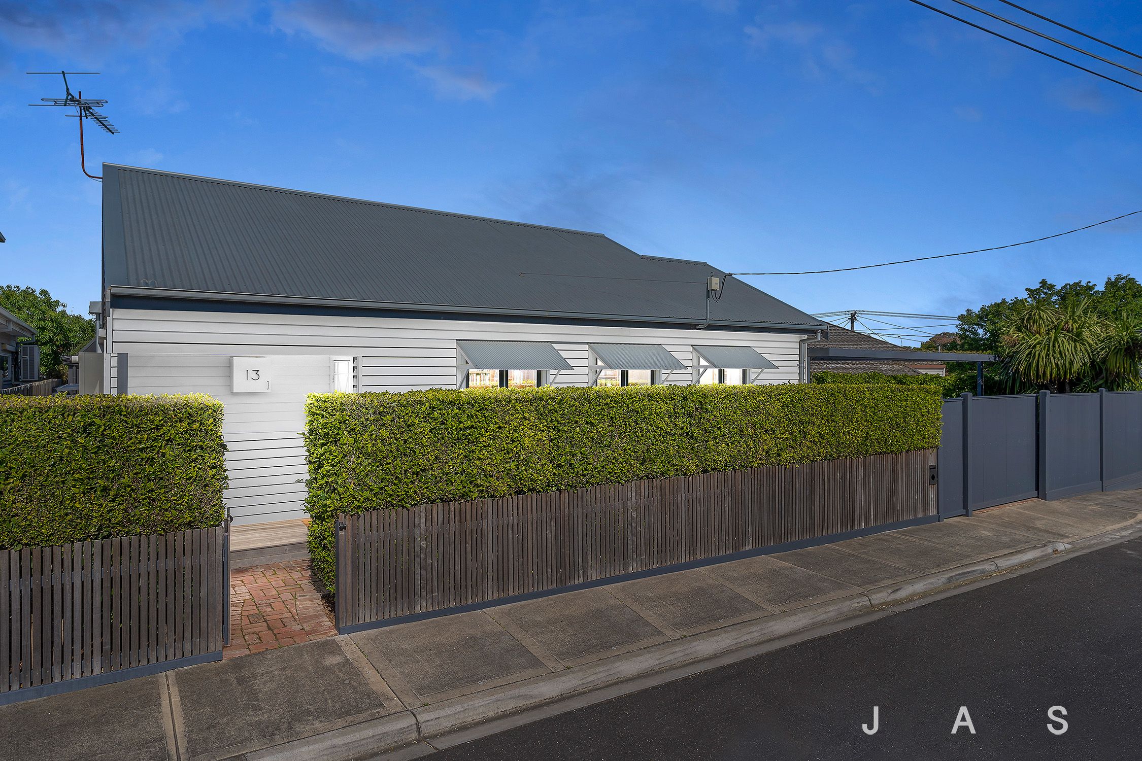 13 Exhibition Street West Footscray VIC, West Footscray - Thumbnail 2