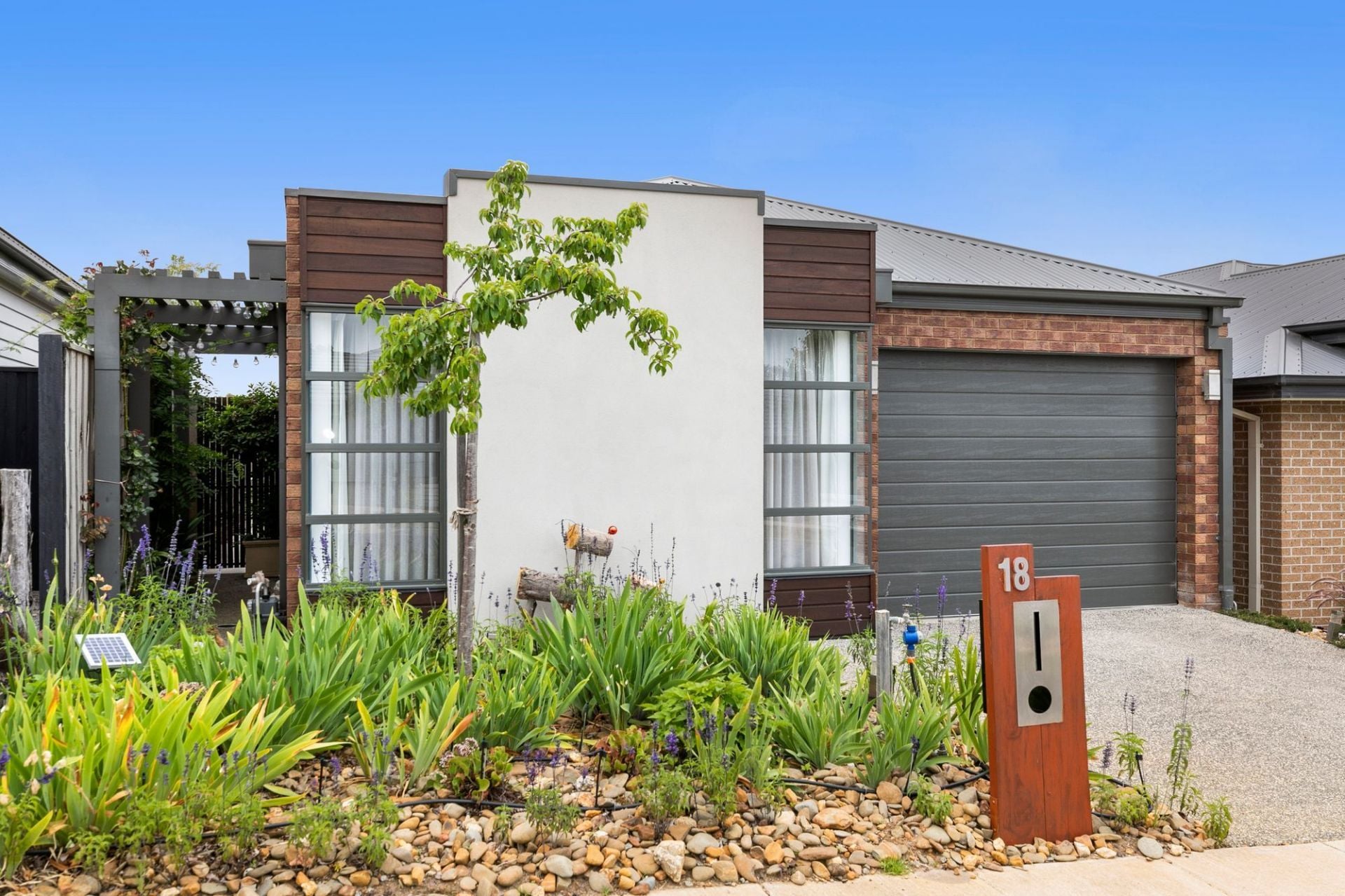 18 Newfields Drive Drysdale VIC, Drysdale - Thumbnail 2
