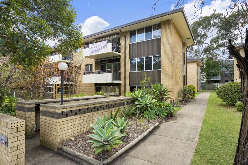 real-estate-for-sale-3-26-queens-avenue-parramatta-nsw