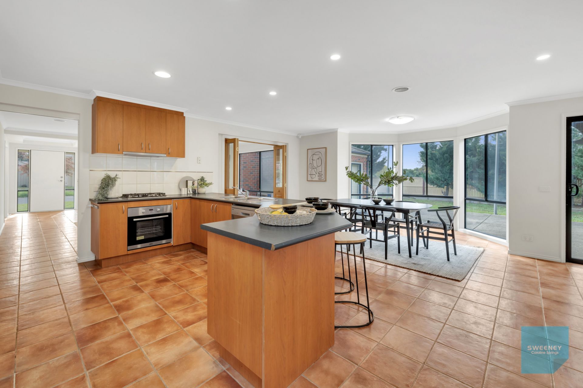 7 Smethwick Green, Caroline Springs - Thumbnail 6