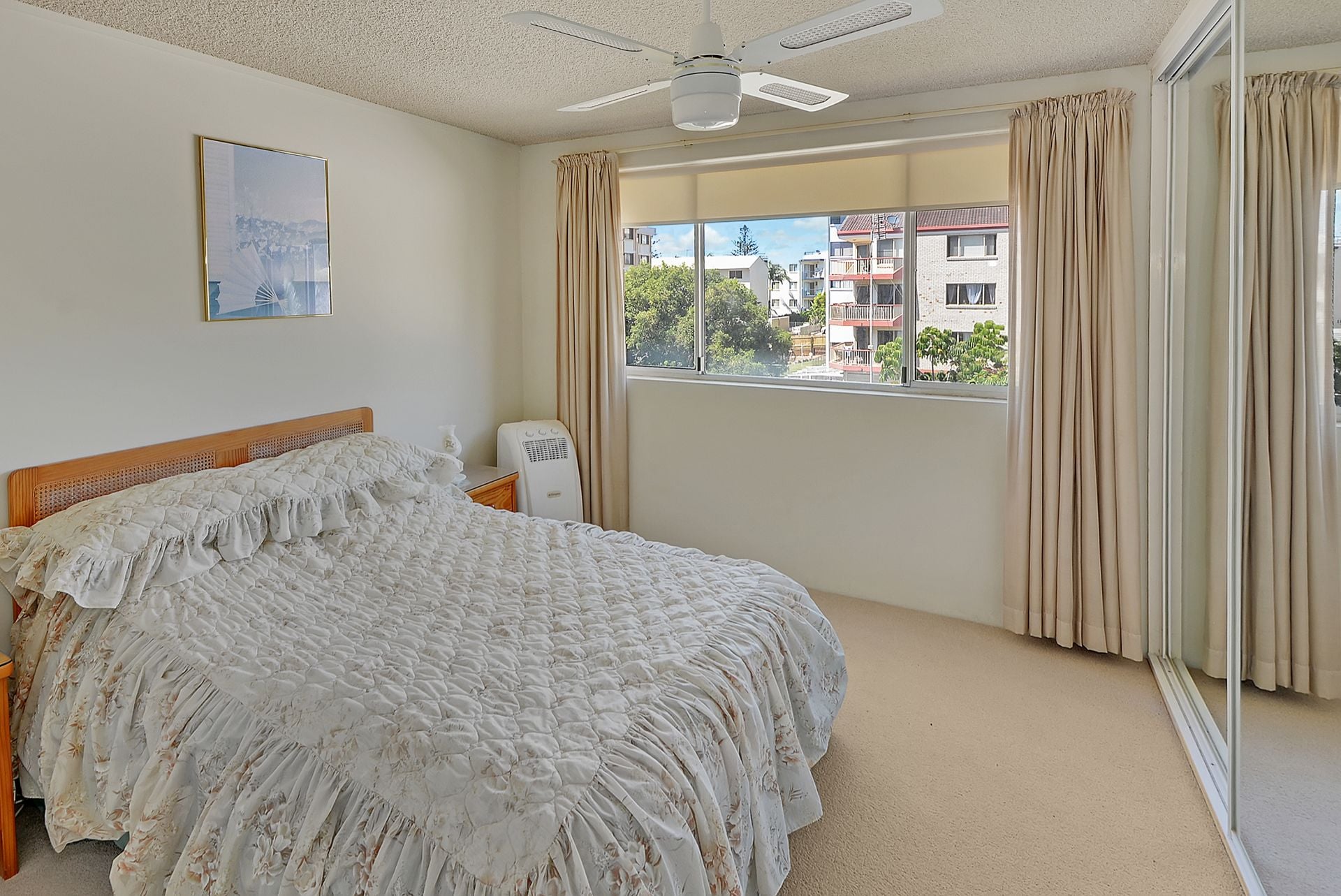 4/16 Moreton Parade Kings Beach QLD, Kings Beach - Thumbnail 4
