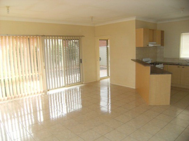 4 Millstream Way, Caroline Springs - Thumbnail 3