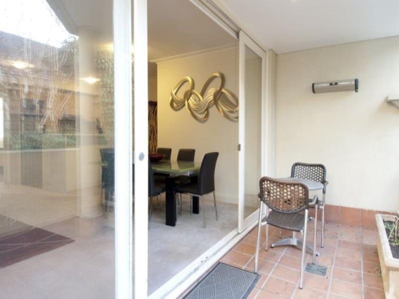3/34 Tivoli Road, South Yarra - Thumbnail 8