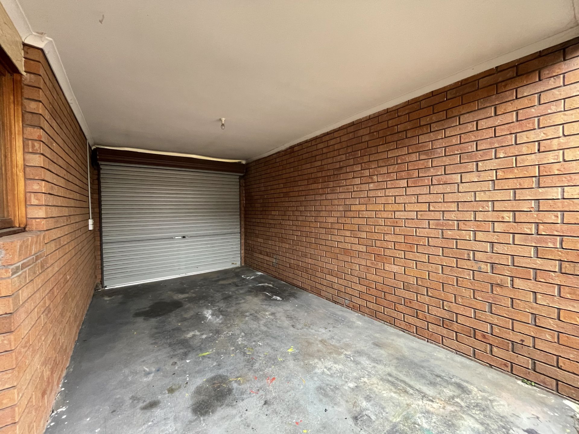 Charming Unit in an Ideal Location!