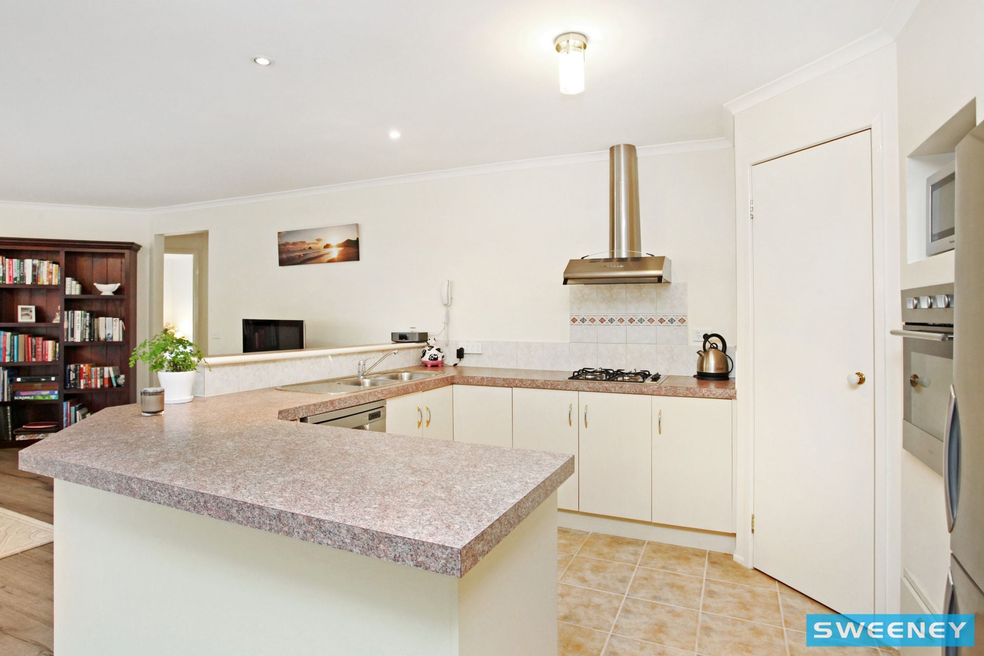 2 Carlsruhe Place, Caroline Springs - Thumbnail 5