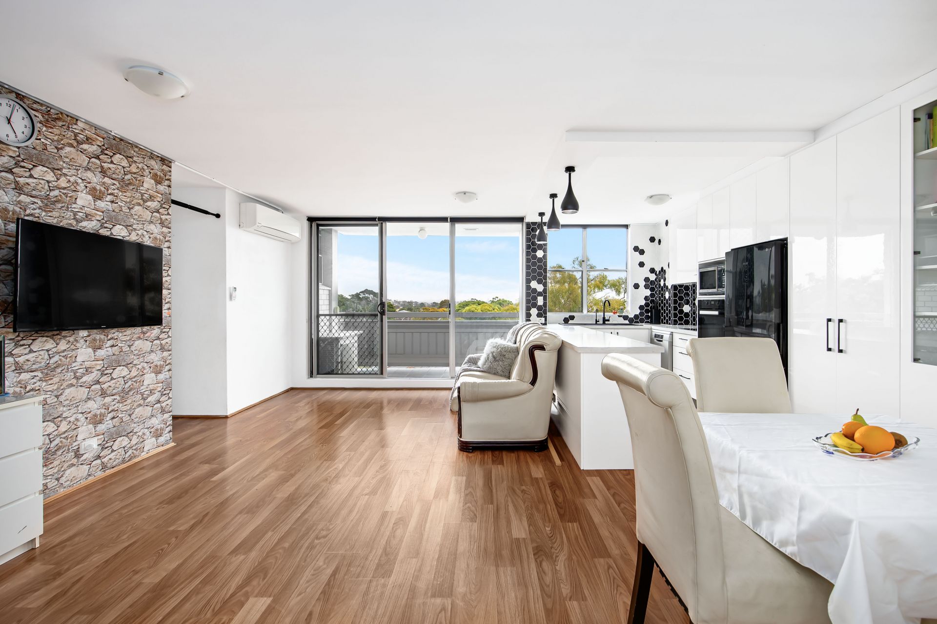 29D/5-29 Wandella Road, Miranda, Miranda - Thumbnail 2
