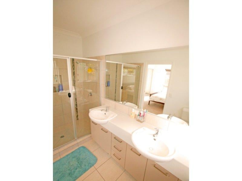 50 Kurrajong Crescent MERIDAN PLAINS QLD, Meridan Plains - Thumbnail 4
