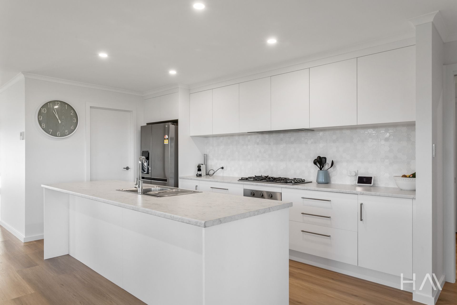 16 Bushfield Rise Hadspen, Hadspen - Thumbnail 3