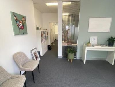 NEWLY REFURBISHED OFFICE WITHIN NEWSTEAD COMMERCIAL VILLAGE