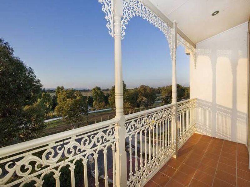 12 Catalina Court, Point Cook - Thumbnail 5