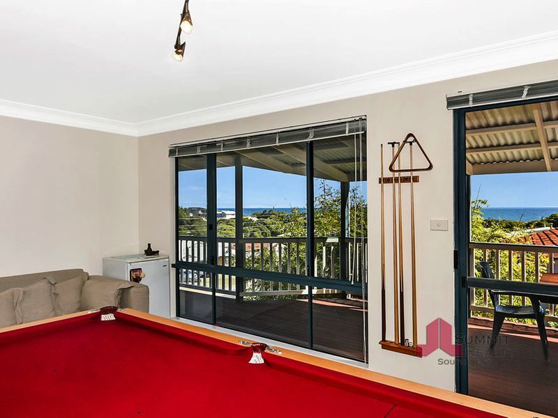 Real Estate For Sale 12 Carleen Avenue Binningup , WA