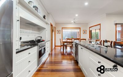 16 Briarwood Close Garfield VIC, Garfield - Thumbnail 3